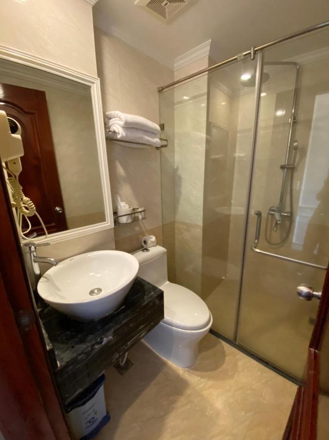 Khách sạn A83hotel