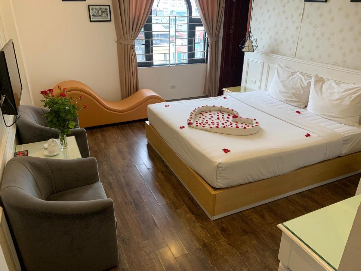A83hotel 3*